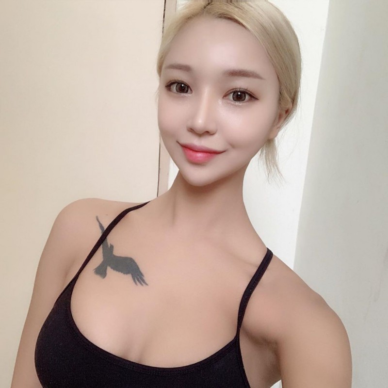 김지미