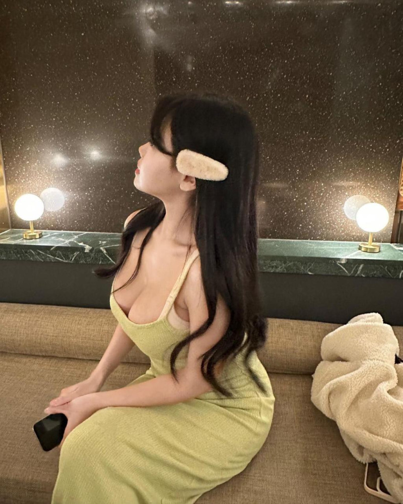 후방스~