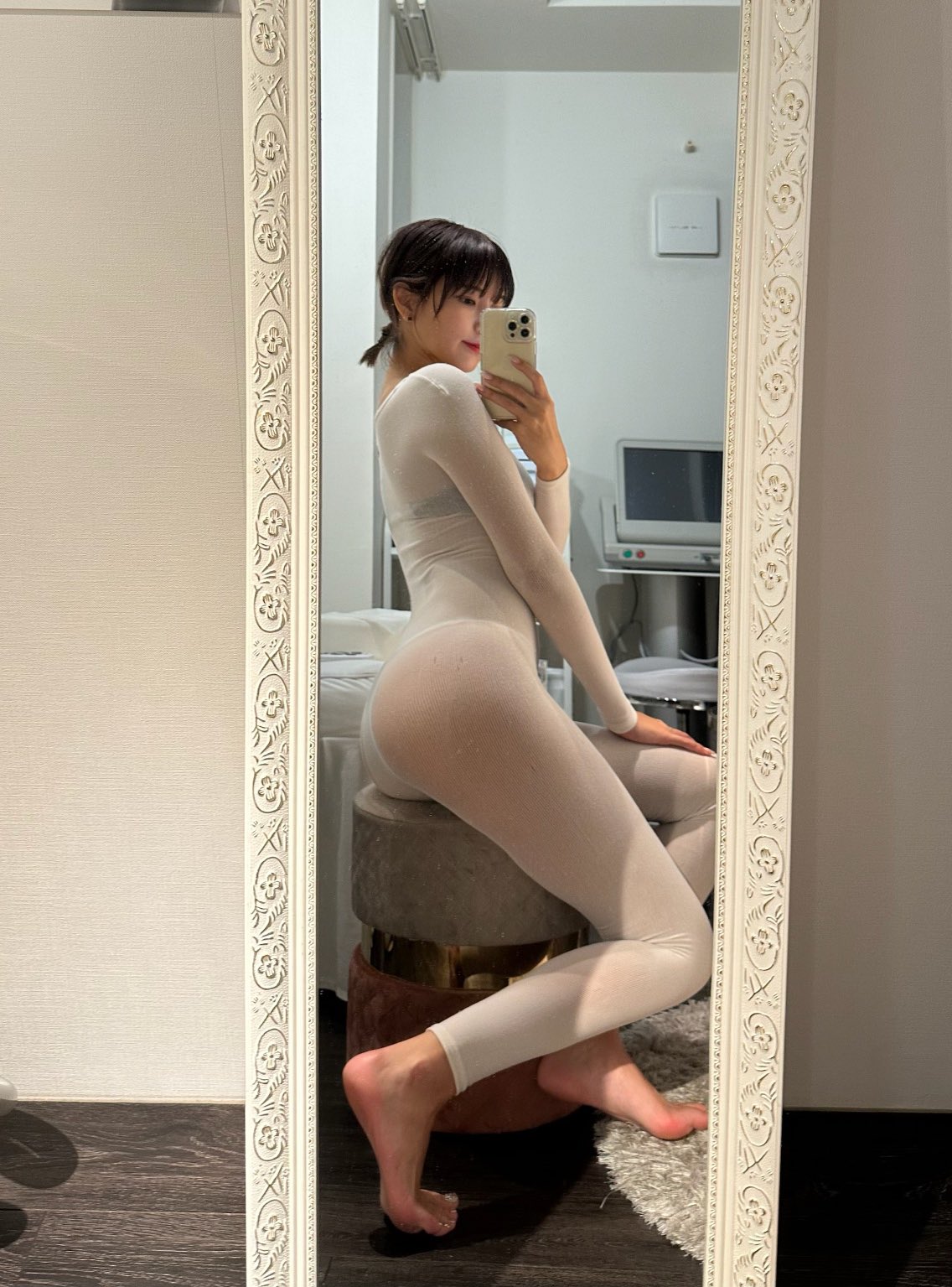 후방후방